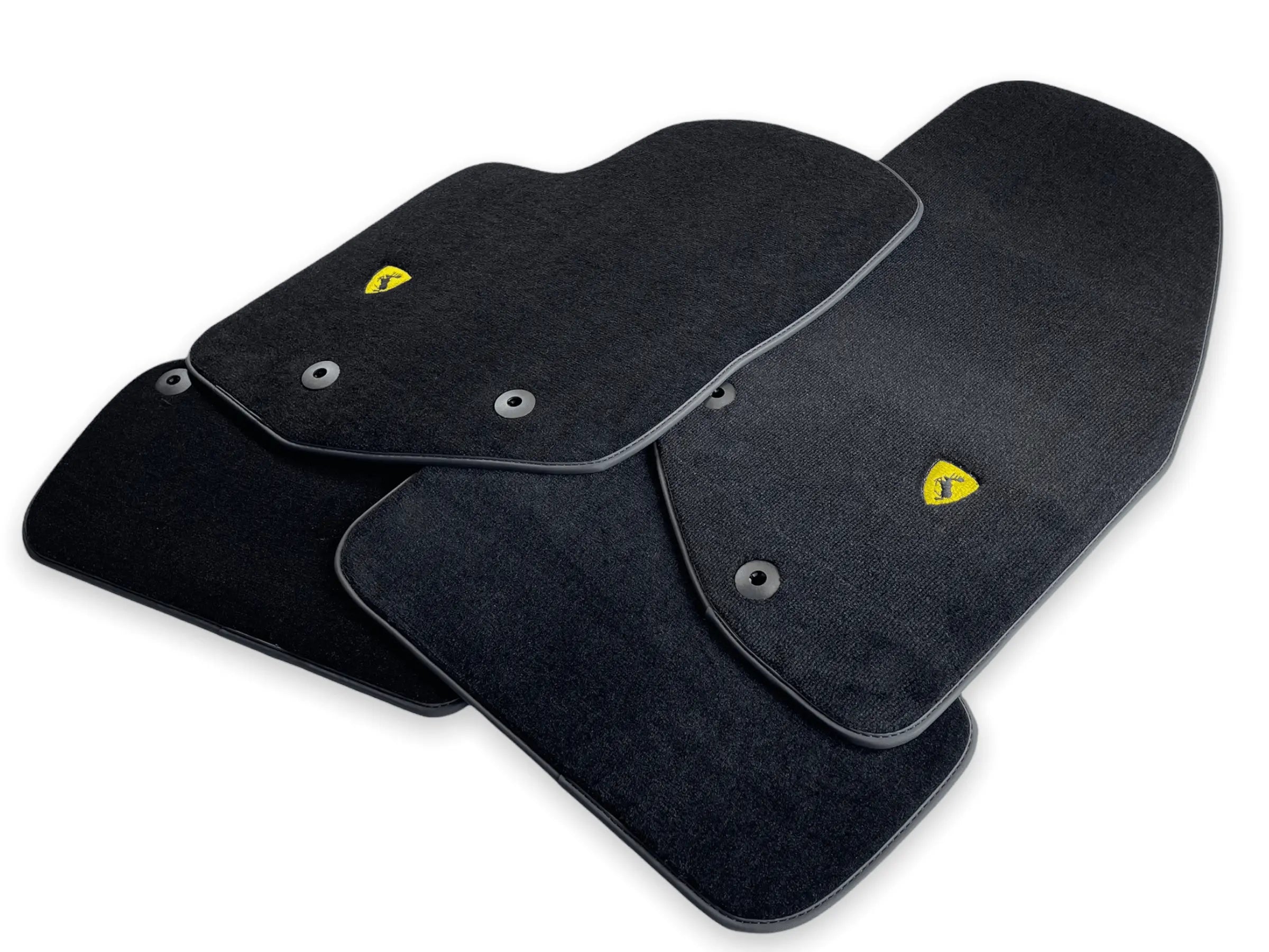 Floor Mats For Volvo S70 (1996-2000) - AutoWin