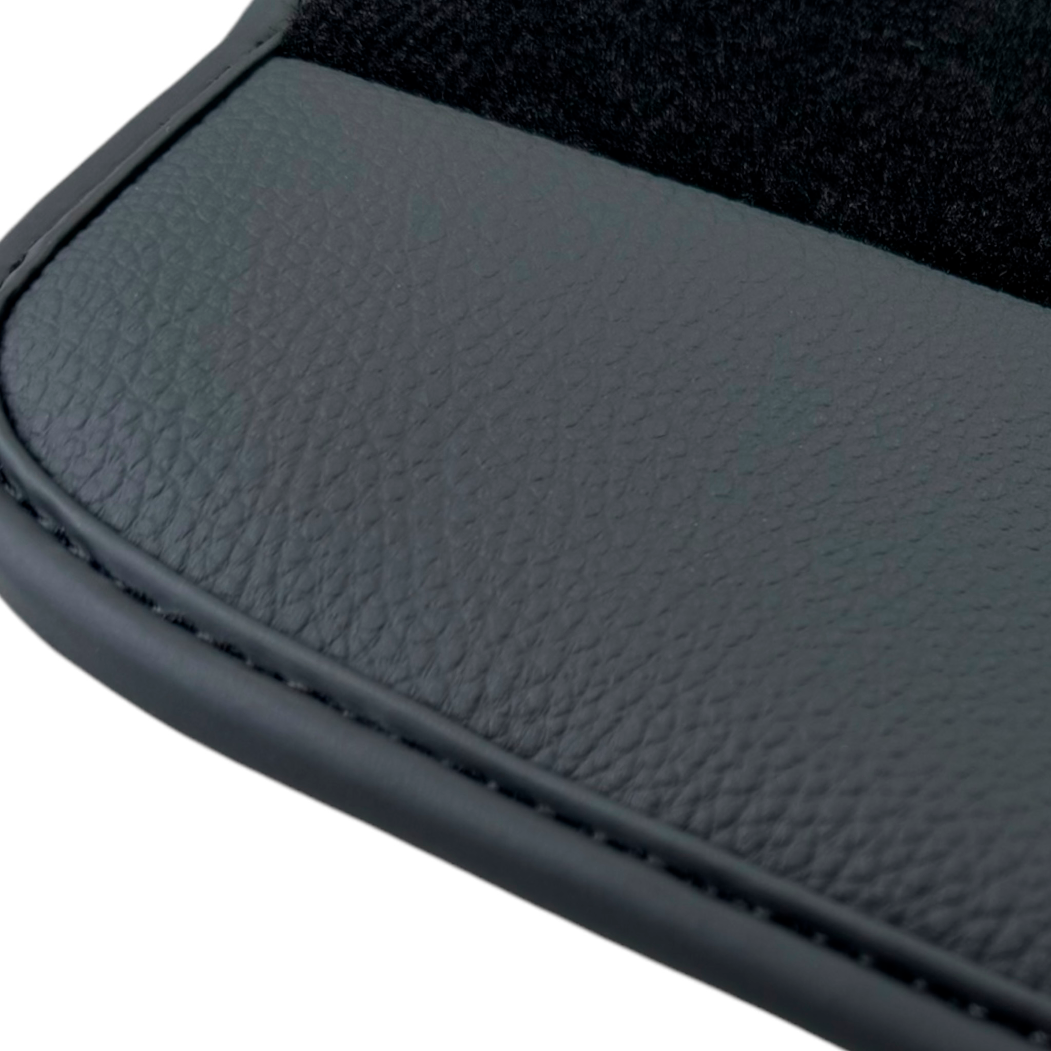 Black Floor Mats for Aston Martin DBX (2020-2023) with Leather