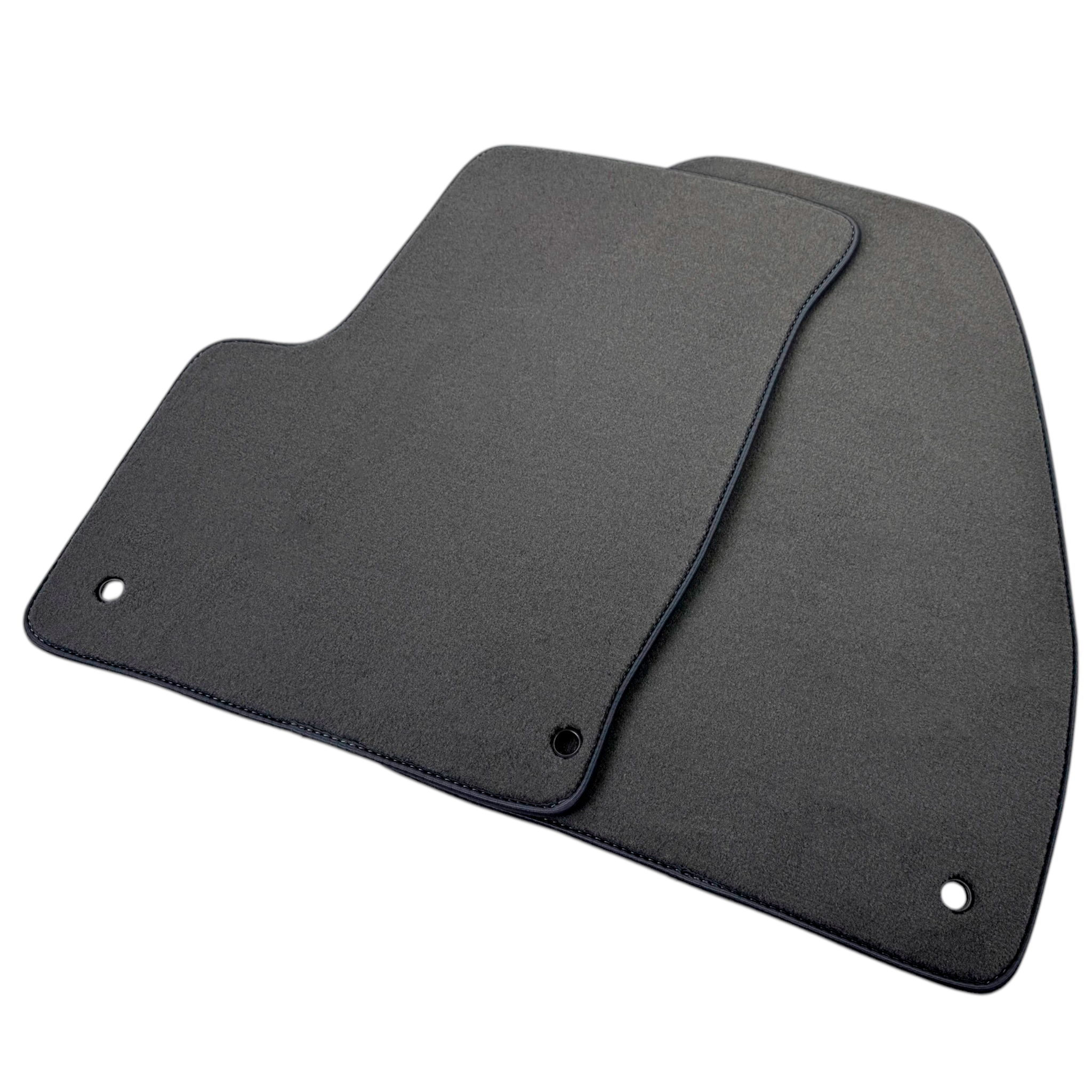 Gray Floor Mats for Chevrolet TrailBlazer RG (2011-2024) | AutoWin