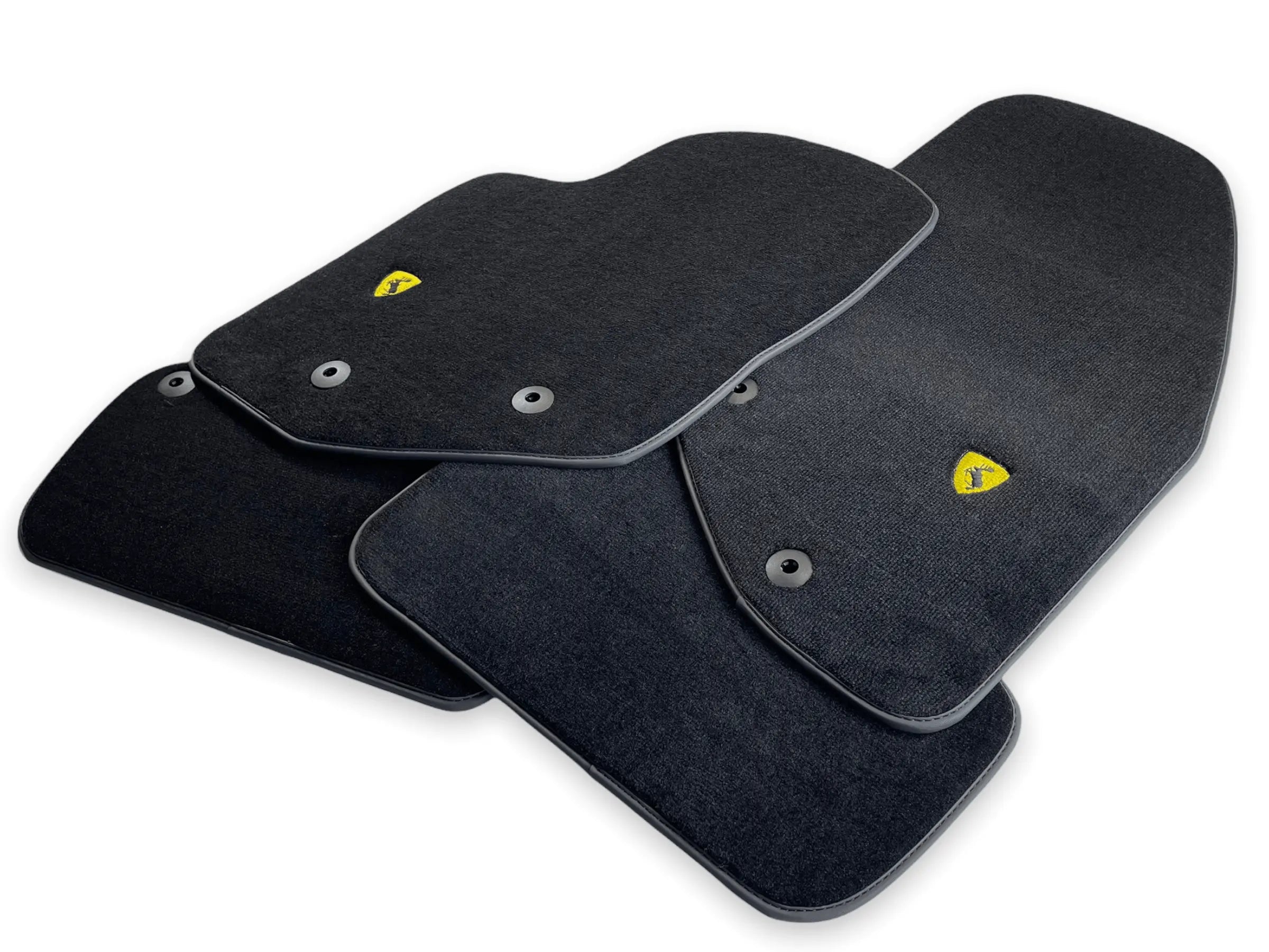 Floor Mats For Volvo S40/V40 (1996-2000) - AutoWin